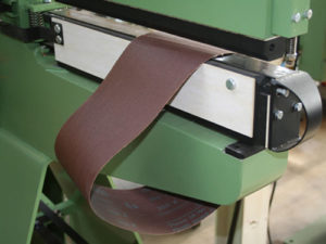 Pressing process of long belts